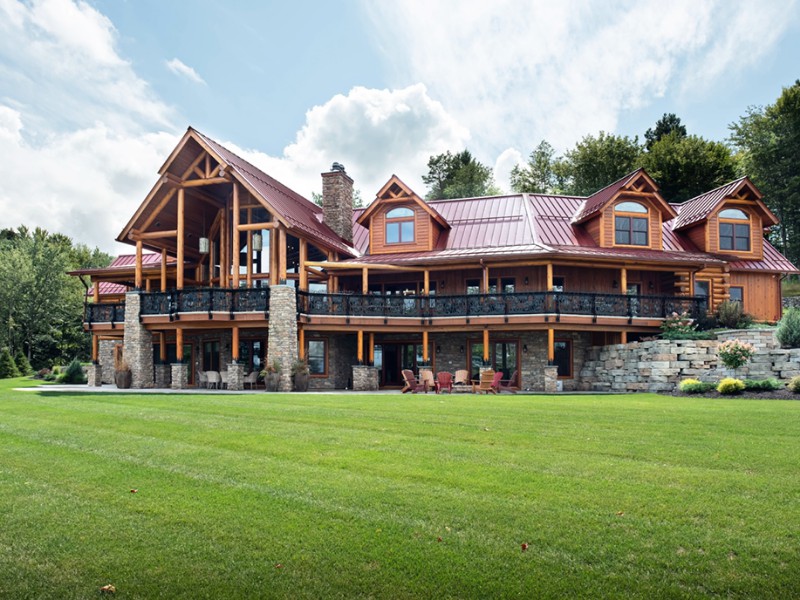 beaver-mountain-log-homes-kuyahoora-lodge-cedar-hybrid-home-rear-exterior-view-1